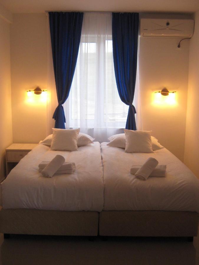 Evro Set Hotel Skopje Exterior photo